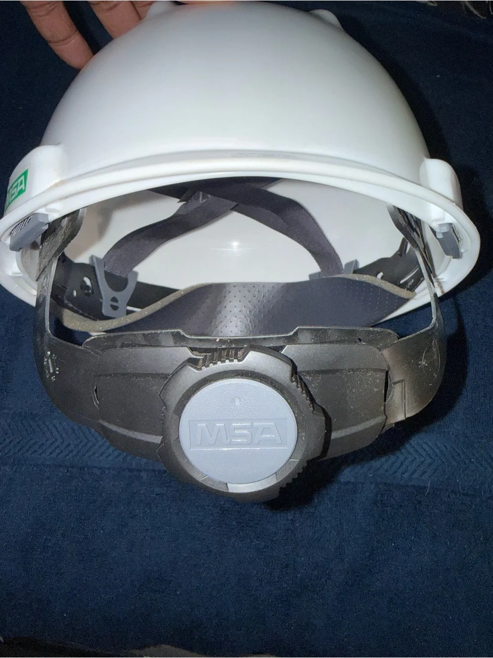 MSA White Safety Hard Hat with Adjustable Ratchet